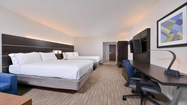Workspace - Holiday Inn Express & Suites - Parkersburg East an IHG Hotel
