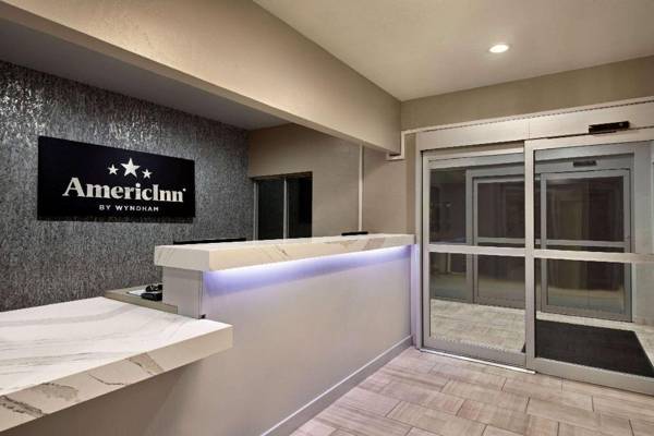 AmericInn by Wyndham Appleton West