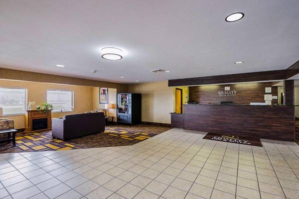 Quality Inn & Suites Belmont Route 151