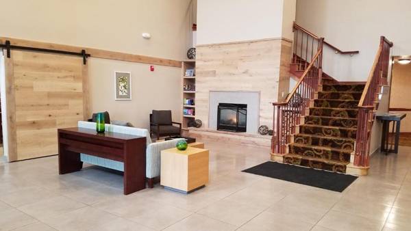 Country Inn & Suites by Radisson Milwaukee West (Brookfield) WI