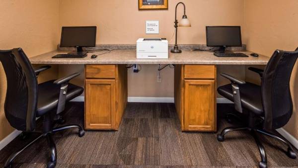 Workspace - Best Western Green Bay Inn and Conference Center