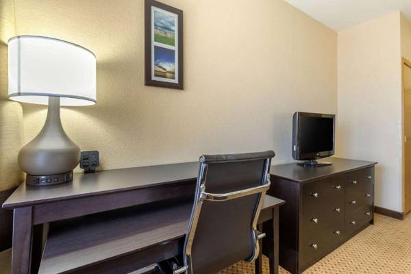 Comfort Inn & Suites Kenosha