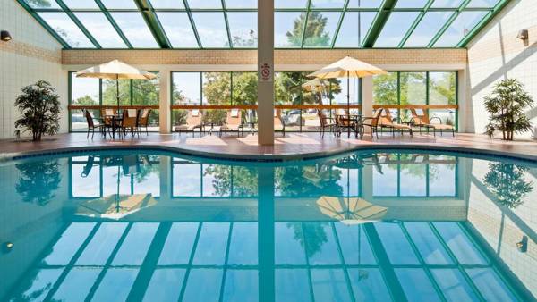 Best Western East Towne Suites