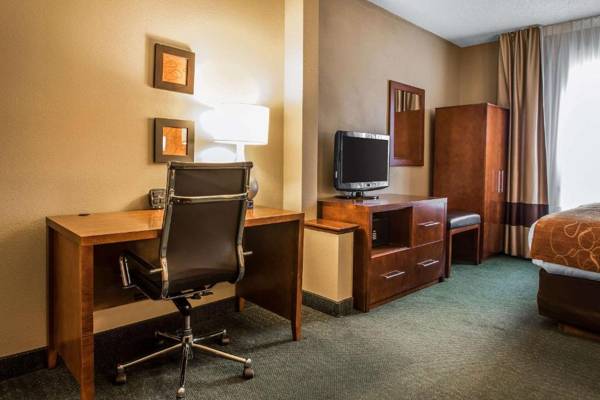Workspace - Comfort Suites Madison West