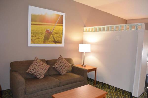 Days Inn & Suites by Wyndham Madison