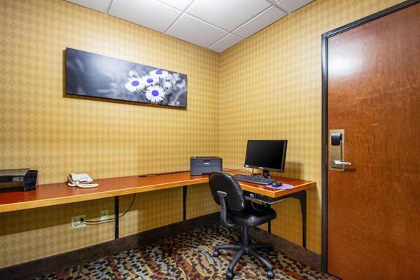 Workspace - MainStay Suites Extended Stay Hotel Madison East