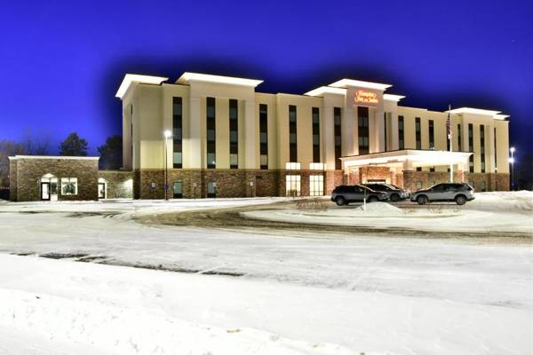 Hampton Inn & Suites Menomonie-UW Stout