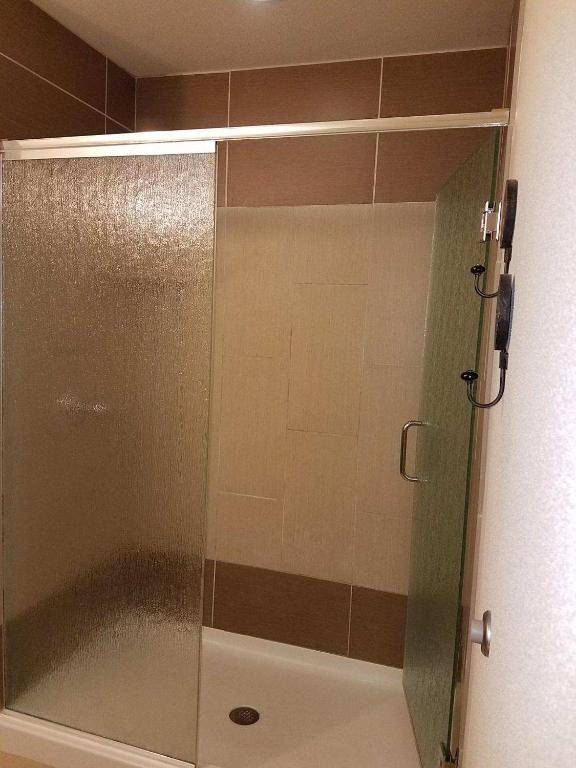 Brewhouse Inn and Suites