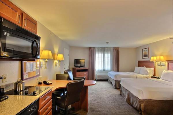 Candlewood Suites Milwaukee Airport - Oak Creek an IHG Hotel