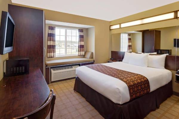 Microtel Inn & Suites by Wyndham Prairie du Chien