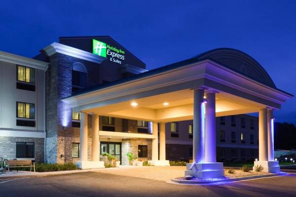 Holiday Inn Express & Suites Madison-Verona an IHG Hotel