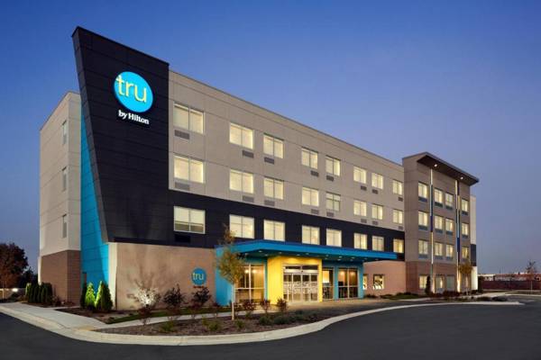 Tru By Hilton Milwaukee Brookfield