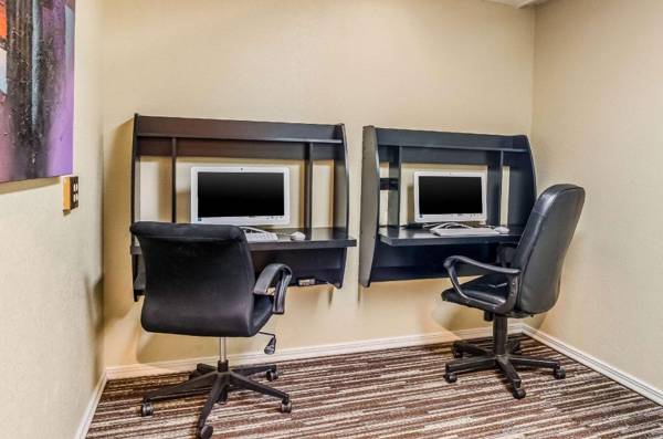 Workspace - Quality Inn