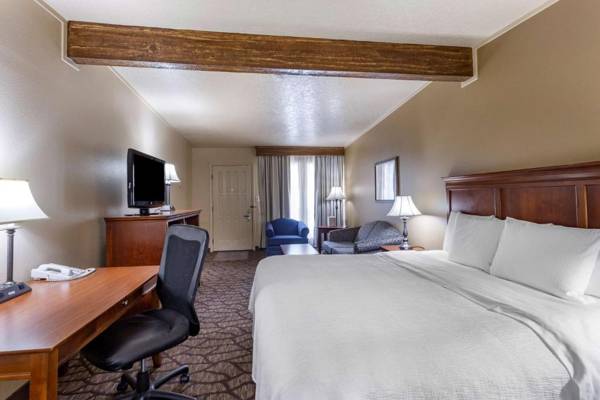 Workspace - Best Western Dunmar Inn