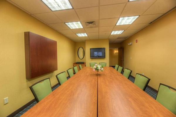 Fairfield Inn and Suites by Marriott Laramie