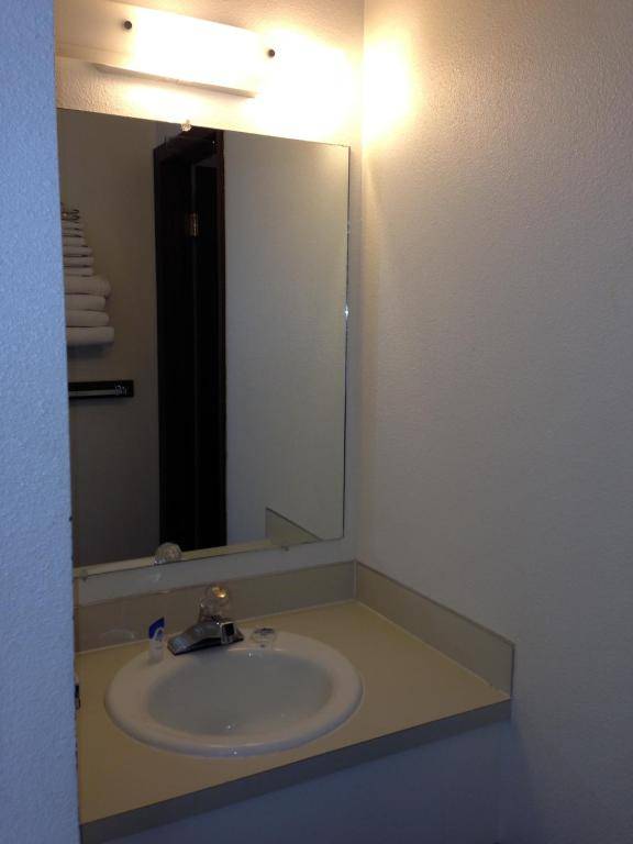 Americas Best Value Inn Laramie