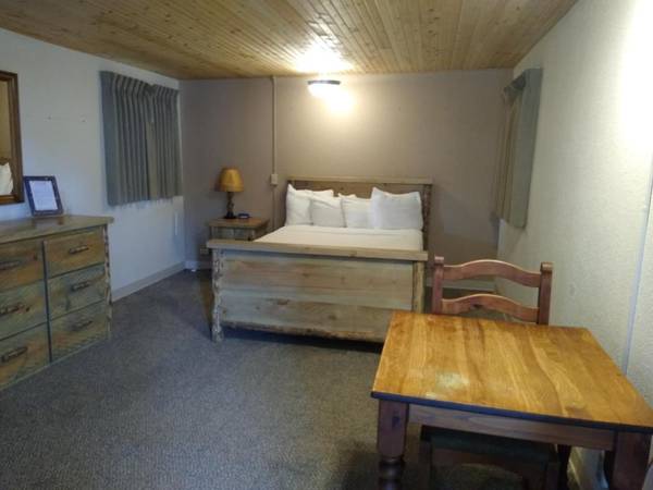 Townhouse Motel