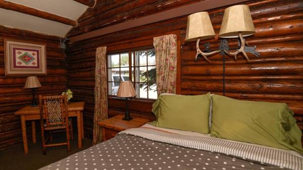 Log Cabin Motel