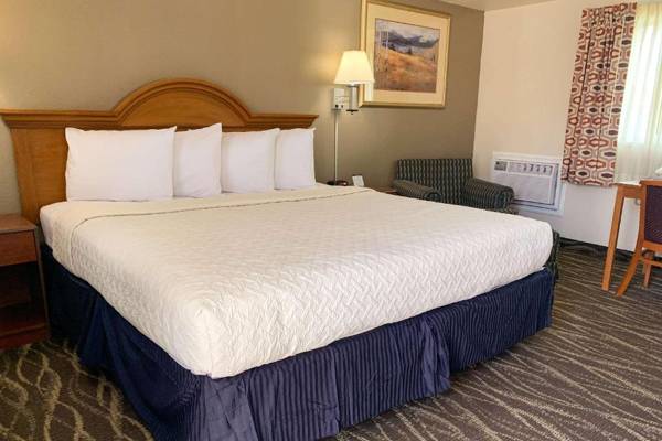 Rodeway Inn & Suites Sheridan