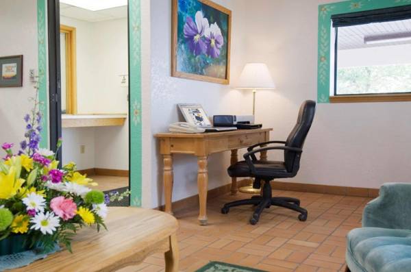 Workspace - Americas Best Value Inn Torrington