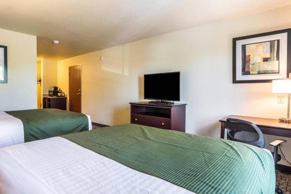 Workspace - Cobblestone Hotel & Suites - Torrington