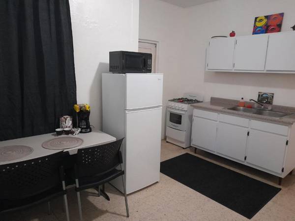 Hermoso apartamento frente aeropuerto de Isla Verde.