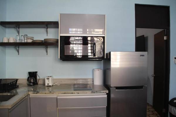 Walking Distance to Food Truck Park Restaurant Viby Nightlife- Studio