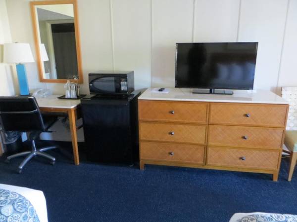 Workspace - Central Motel - Inverness