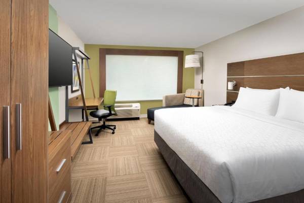 Holiday Inn Express & Suites - North Brunswick an IHG Hotel