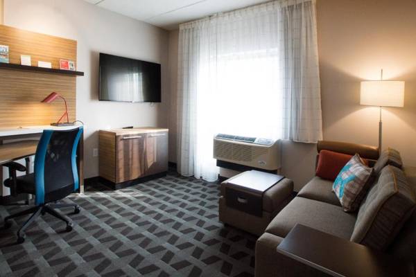 Workspace - TownePlace Suites by Marriott Pittsburgh Cranberry Township