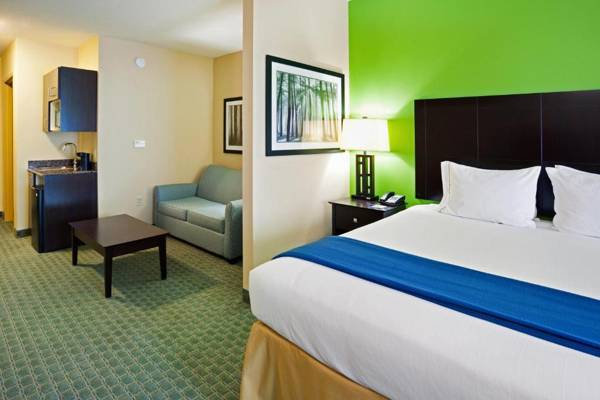 Holiday Inn Express Hotel & Suites Newport South an IHG Hotel