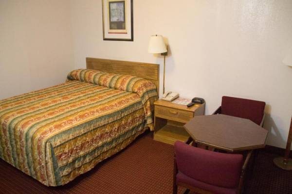 Tazewell Motor Lodge