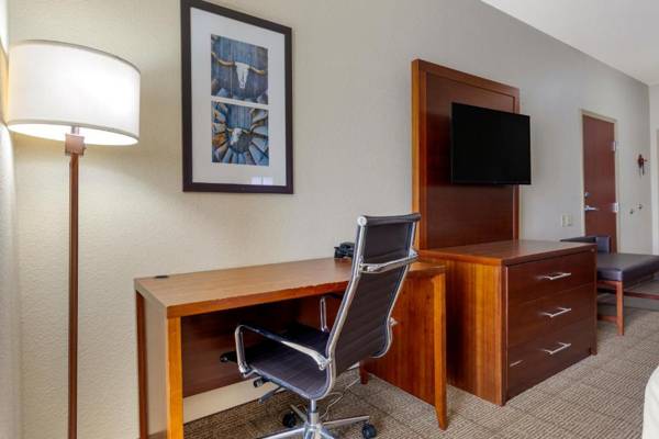 Workspace - Comfort Suites Gainesville