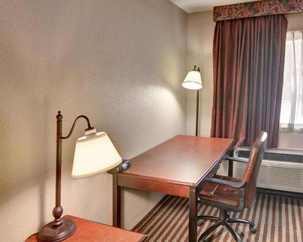 Workspace - Rodeway Inn Gainesville I-35