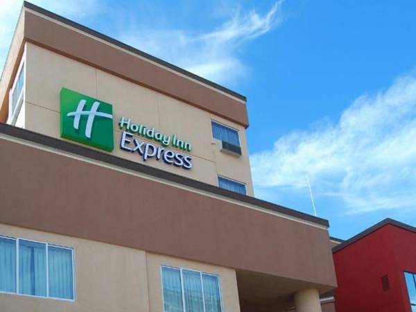 Holiday Inn Express Los Angeles Downtown West an IHG Hotel