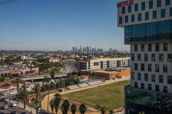 Metropolitan Apartel