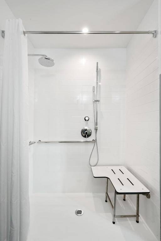 The Metric - Los Angeles Downtown