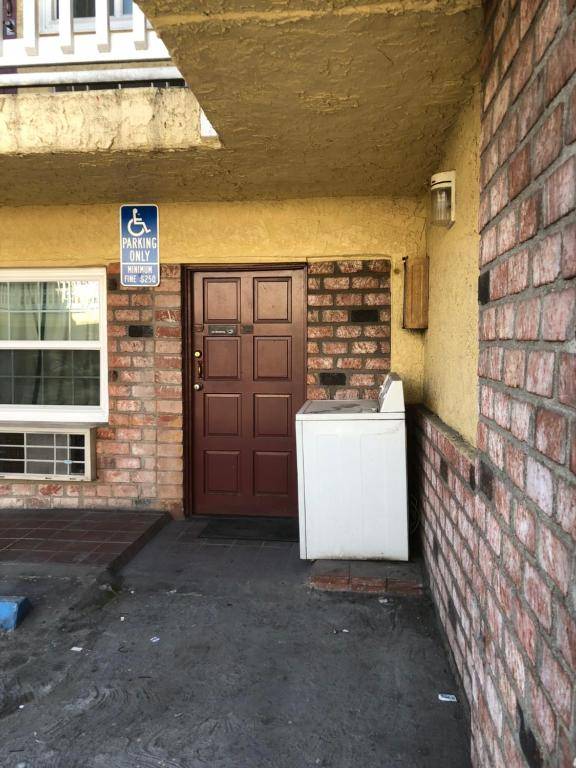 Sahara Inn - Los Angeles