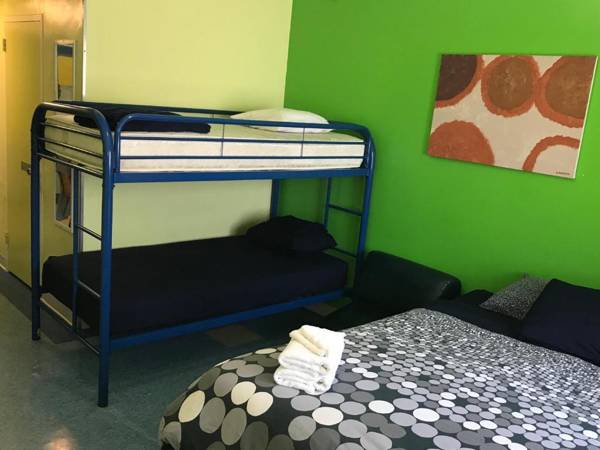 Vibe Hotel West Hollywood