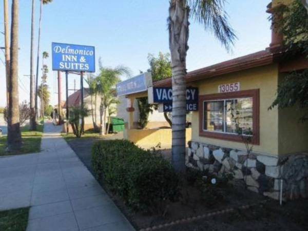 Delmonico Inn & Suites