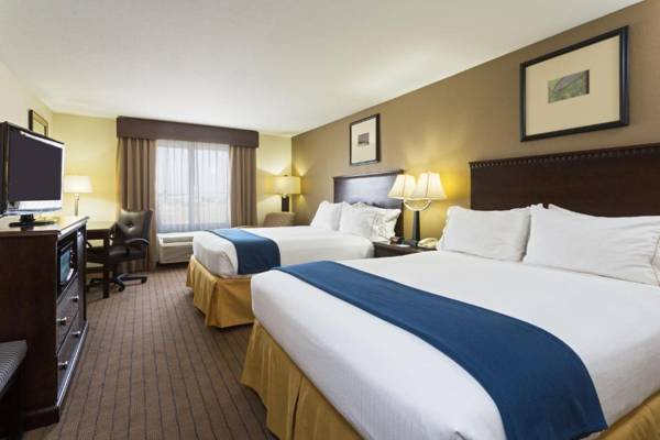 Holiday Inn Express & Suites Moultrie an IHG Hotel