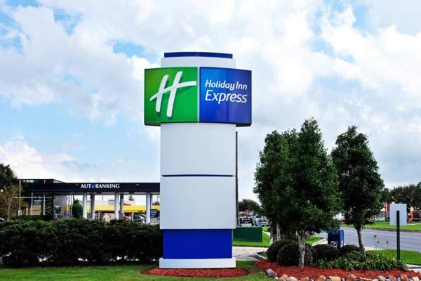 Holiday Inn Express Harvey-Marrero an IHG Hotel