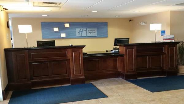 Holiday Inn Express & Suites New Buffalo MI an IHG Hotel