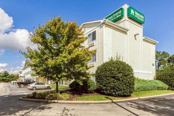 HomeTowne Studios by Red Roof Philadelphia-Maple Shade NJ