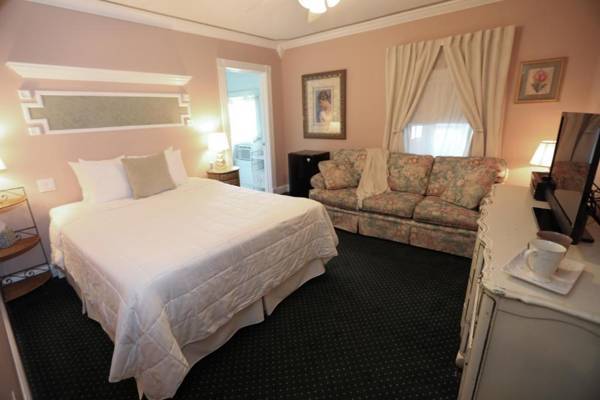 The Ocean Plaza Hotel