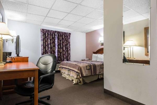 Workspace - Quality Inn & Suites Binghamton Vestal
