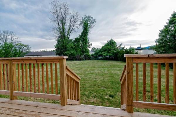 Newly renovated 3 bedroom house in the heart of Tannersville
