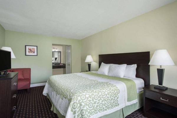 Days Inn by Wyndham Jellico - Tennessee State Line