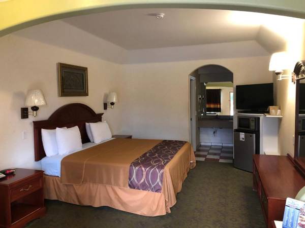 Porter Executive Inn & Suites