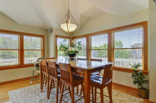 2090 - Taste of Paradise